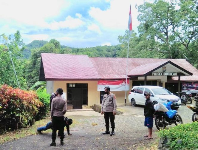 
 Polsek Bontocani Kembali Laksanakan Operasi Yustisi, Tertibkan Prokes dan Mendapatkan Perlanggar