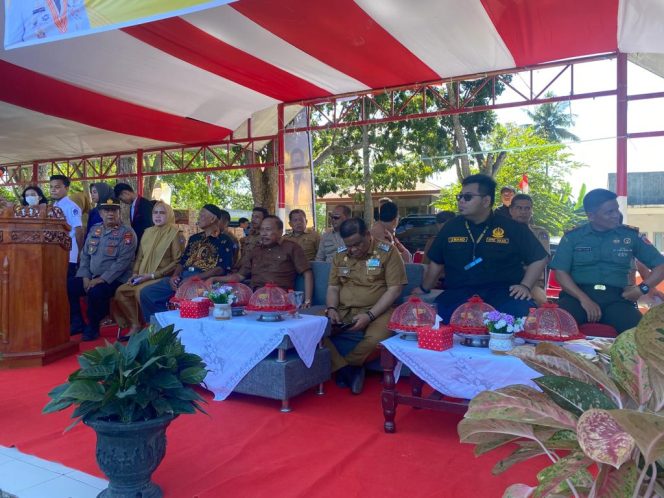 
 Kapolsek Barebbo Hadir dalam acara Kegiatan Silaturahmi Dalam Rangka Mengakhiri Masa Akhir. Jabatan Bupati Bone Dan Wakil Bupati Bone Periode 2018-2023.