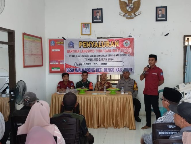 
 Bhabinkamtibmas Polsek Bengo, Hadiri Penyaluran BLT-DD Tahap II, di Desa Walimpong,