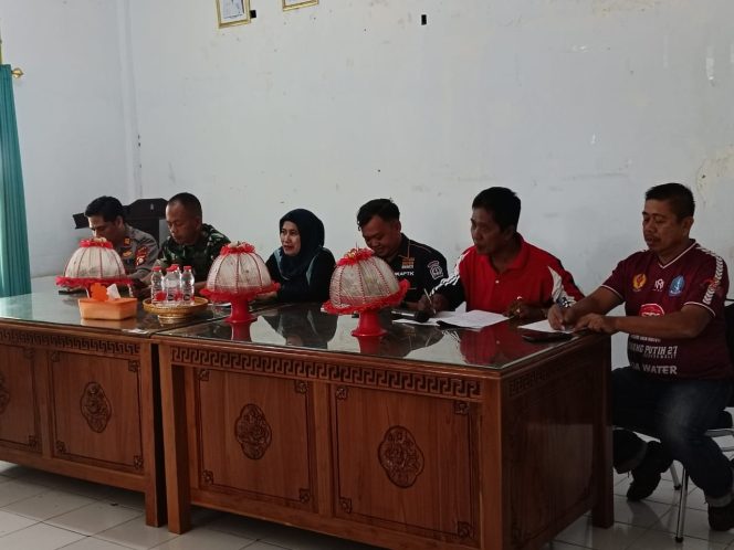 
 Kapolsek Tellu Siattinge bersinergi, hadiri rakor di HUT Kemerdekaan RI 