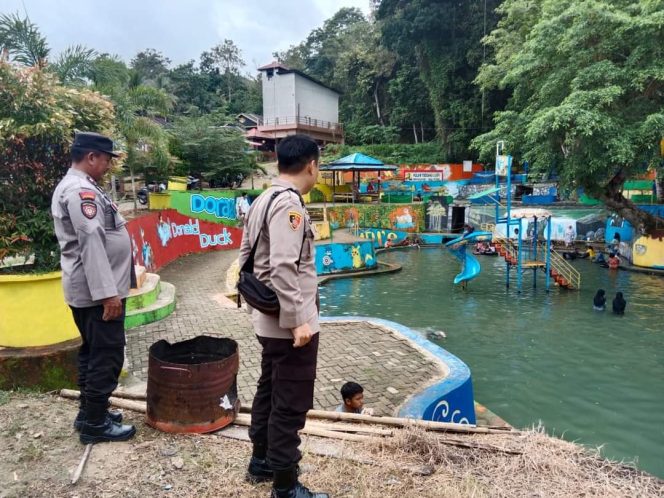
 Bhabinkamtibmas Polsek Bengo, Bersama Kasium Polsek Bengo, Gelar Patroli di Tempat Permandian Jompie,