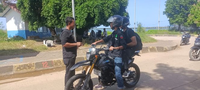 
 Ramai Penumpang, Personil Lakukan Pengamanan