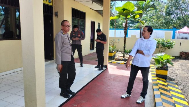 
 IPTU A.SOFYAN , ANTUSIAS LAKUKAN  KUNJUGAN PADA WARGA, HANYA JAGA KEAMANAN, POLRES BONE