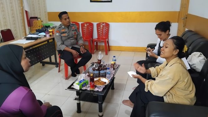 
 Kelurahan Palette Didampingi Bhabinkmtibams Sambut Mahasiswa Asing dalam Rangka Riset Knowledge Partnership Australia – Indonesia