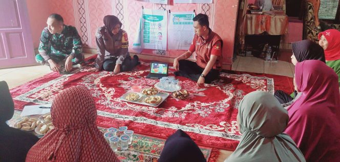 
 Brigpol Citra Demmu hadir dampingi pertemuan rutin PKH 