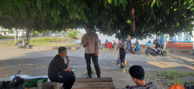 
 Temui Pengguna Jasa, Polsek Pelabuhan Lakukan Jumat Curhat Dengarkan Keluhan Masyarakat