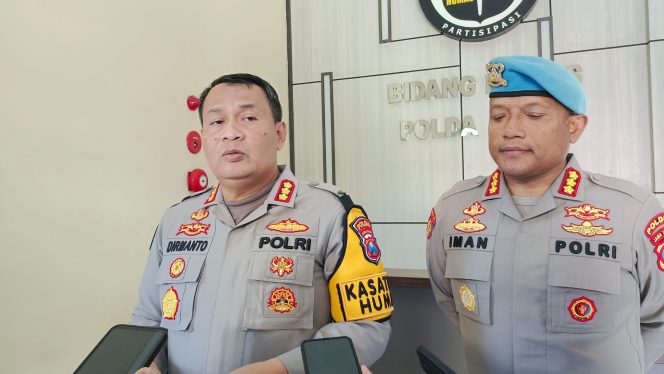 
 Kabid Humas Polda Jatim Beri Klarifikasi Viral Video Polwan Tegur Pengunjung yang Sedang Makan di Warkop