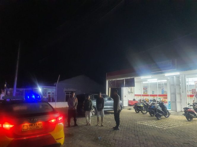 
 Aktif  Jaga Kamtibmas ,Polsek Tonra Laksanakan  Patroli Biru , Polres Bone