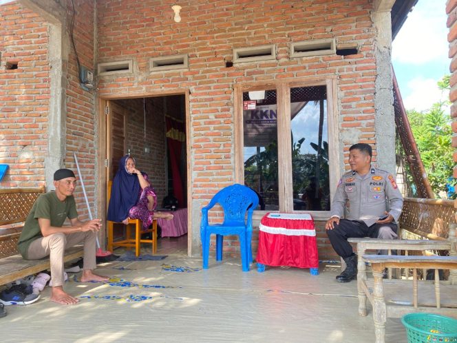 
 Aipda Bismar ,Lakukan Kunjugan , Guna Cegah Kriminalitas, Polsek Tonra , Polres Bone