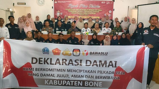 
 Deklarasi Pilkada Damai oleh Forkopimcam Kecamatan Sibulue