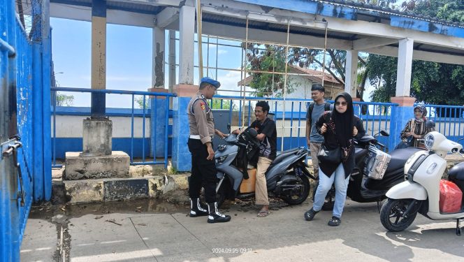 
 Ramai Penumpang, Personil Lakukan Pengamanan