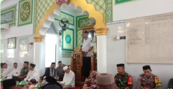 
 Bhabinkamtibmas Polsek Tanete Riattang Hadiri Peringatan Maulid Nabi Muhammad SAW 1446 H/2024 M