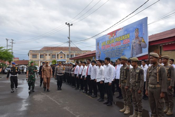 
 Pj. Bupati Bone Pimpin Apel Gelar Pasukan Operasi Zebra Pallawa 2024