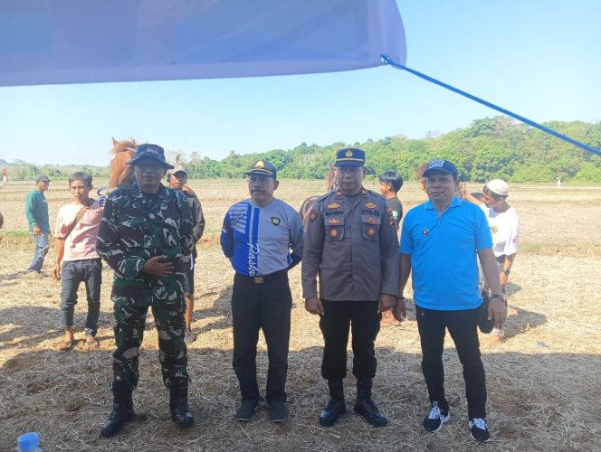 
 Kades Maspul: Terimakasih Bapak Kapolsek Sibulue