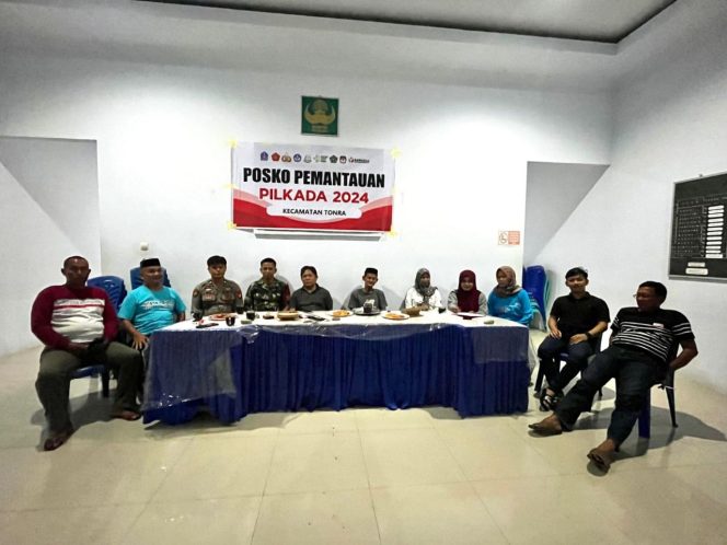 
 Bripka A.Wasil,Lakukan Kunjugan Pada Warga  , Guna Cegah Kriminalitas Polres Bone