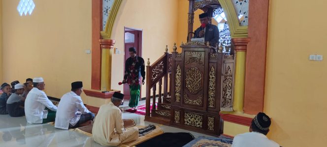 
 Bhabinkamtibmas Polsek Mare Polres Bone, Melaksanakan Safari Kamtibmas Bersama Da’i  Mitra Polri