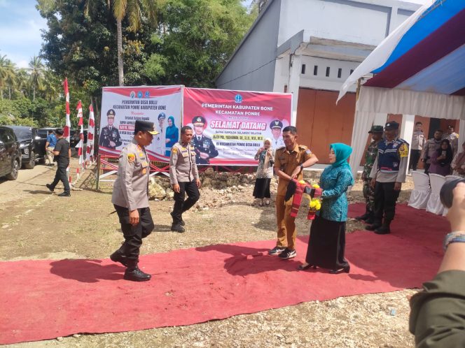 
 Polsek Ponre melaksanakan pengamanan rangkaian kunjungan kerja kapolda Sulawesi Selatan didesa Bolli