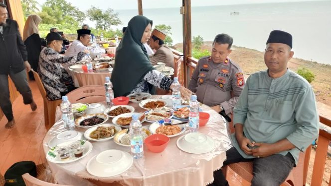 
 KAPOLSEK LAKUKAN  KUNJUGAN ,UNTUK KEAMANAN , SETELAH PILKADA,POLSEK TONRA, POLRES BONE