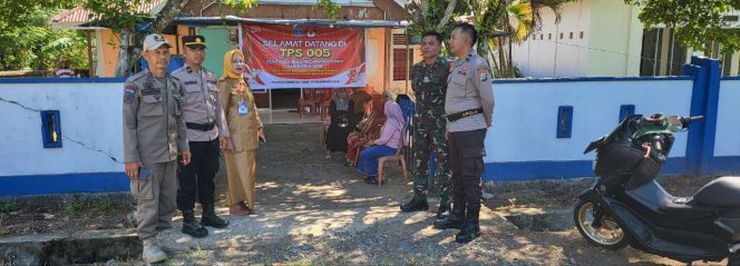 
 Kanit Binmas Lakukan Kunjugan  Untuk  Jaga Situasi Kamtibmas Jelang Tahun Baru Polsek Tonra , Polres Bone