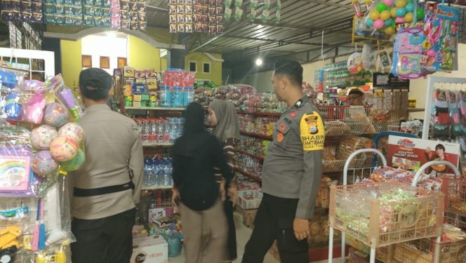 
 DDS Briptu Sudirman Pada Warga Titip Pesan Kamtibmas ,Polres Bone