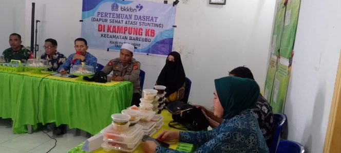 
 Peran Aktif Bhabinkamtibmas dan Babinsa Di Wilayah Melakukan Pendampingan Sosialisasi Program Dapur Sehat Cegah Stunting