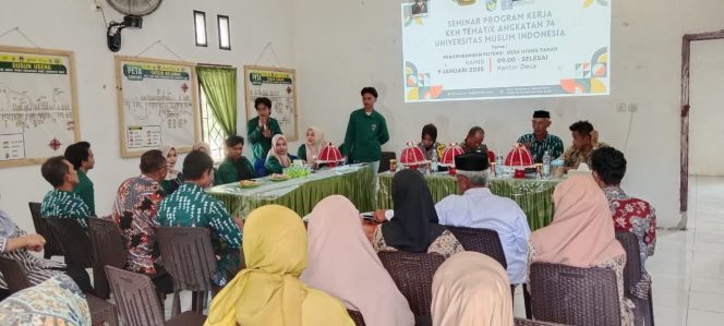 
 Bhabinkamtibmas Polsek Mare Polres Bone, Hadiri Seminar Program Kerja Nyata Mahasiswa KKN Tematik Angkatan 74 Universitas Muslim Indonesia