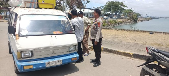 
 Keberangkatan Kapal, Personil Lakukan Pengamanan