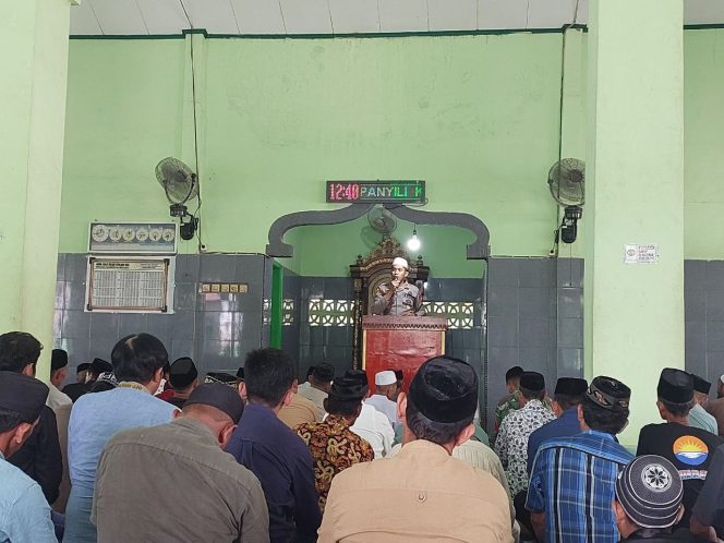 
 Kapolsek Palakka himbau Kamtibmas di masjid Nurul Huda desa panyili