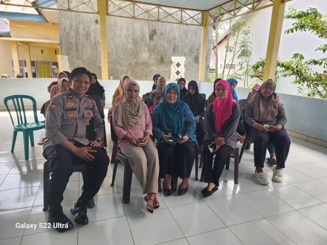 
 Babinkamtibmas Aipda H. Karman Sampaikan Pentingnya Keamanan Di Rumah Masing – Masing