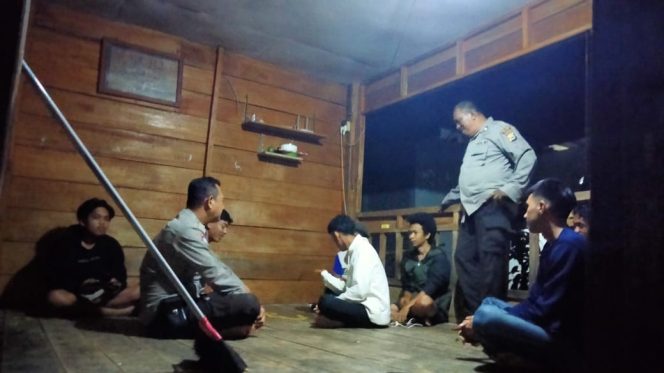 
 Patroli Malam Polisi Cegah Judi di Kalangan Anak-Anak