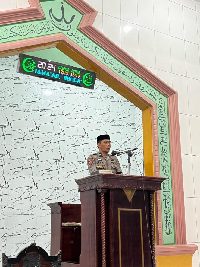 
 Himbauan Bhabikamtibmas Polsek Lamuru untuk menjaga ketertiban selama bulan suci Ramadhan