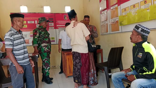 
 Penyelesaian Masalah Warga Melalui FGD di Polsek Awangpone 