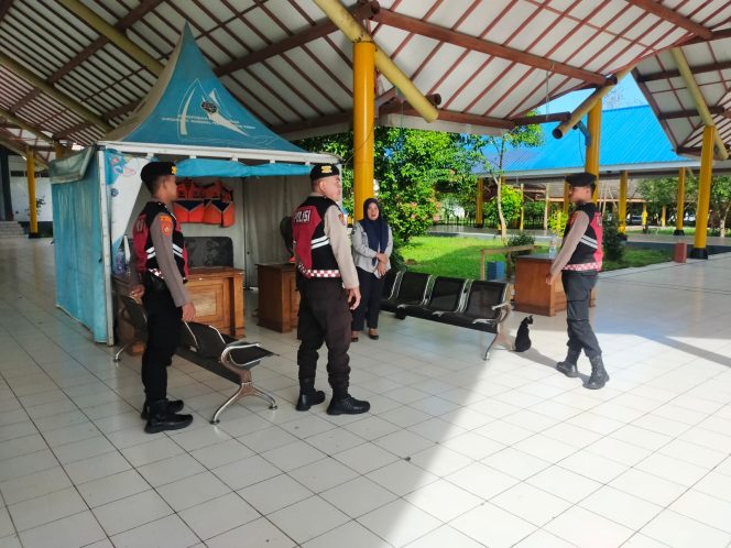 
 Personil Sat Samapta Rutin Patroli ke Tempat-tempat Keramaian dan Berikan Himbauan Guna Cegah Gangguan Kamtibmas
