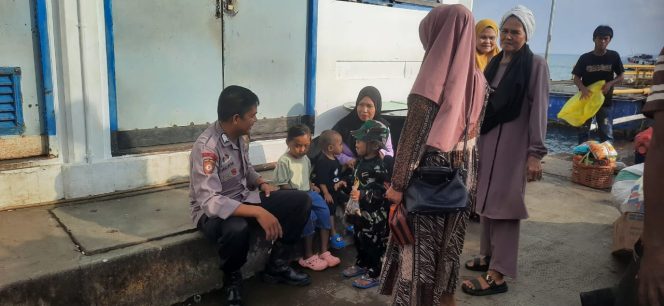 
 Ramai Penumpang, Personil Lakukan Pengamanan