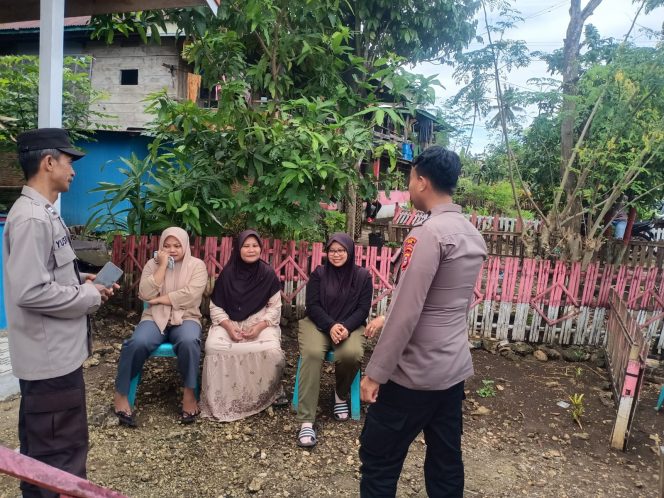 
 Kanit Binmas Polsek Amali Tingkatkan Kemitraan Dengan Rutin Sambang Warga