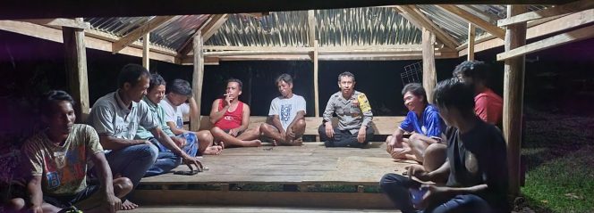 
 Kontrol Pos Kamling Bripka Zaenal Titip Pesan Kamtibmas ,Tujuan Keamanan Polsek Tonra ,Polres Bone