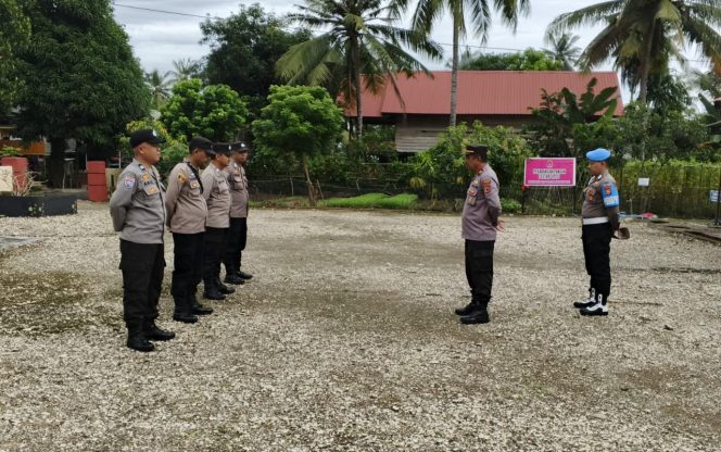 
 Wakapolsek Awangpone Arahkan Personil Untuk Persiapan Menyambut Hari Kemerdekaan RI KE-80