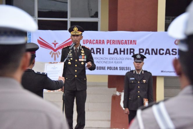 
 Polres Bone Gelar Upacara Peringatan Hari Lahir Pancasila 2025: Perkokoh Ideologi Menuju Indonesia Raya