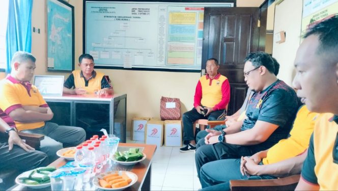 
 Anev  , Kapolsek Tonra Lakukan Pertemuan  Bulanan , Ini Tujuannya. Polres Bone