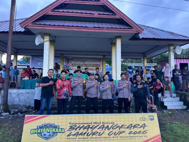 
 Masuki Putaran Kedua, Turnamen Mini Soccer Bhayangkara Lamuru Cup 2025 Dijaga Ketat