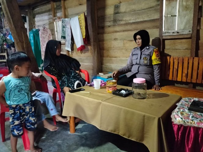 
 Imbauan Aiptu Suhati Kepada Warga Saat Sambang : Jauhi Pelanggaran Hukum