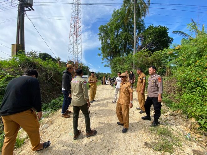 
 Wujudkan Sinergitas Bersama Pemerintah Desa, Bripka Saharuddin Hadiri Monitoring Penggunaan Dana Desa