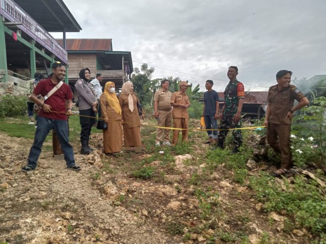 
 Ibu Bhabin ini Aktif Bersama Pemerintah Desa dan Kecamatan Lakukan Monev Penggunaan Dana Desa