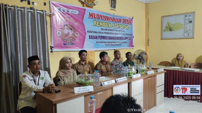 
 Kapolsek Awangpone Rembuk Stunting dan Musdes Pembentukan Tim Penyusun RKPDes Lappo Ase Tahun 2026