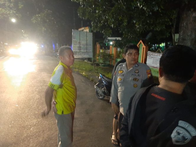 
 Patroli Malam Polsek Tanete Riattang Antisipasi Gangguan Kamtibmas di Titik Rawan