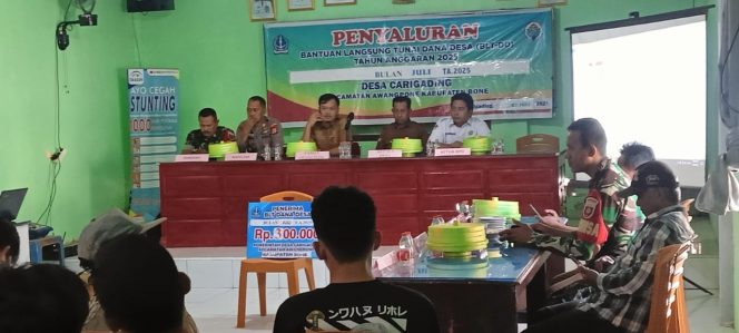 
 Kapolsek Awangpone Musyawarah Pembentukan Tim RKPDes Carigading Tahun 2026