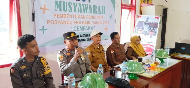 
 ‎Kapolsek Cenrana Hadiri Musyawarah Pembentukan Pengurus Posyandu Era Baru “Cempaka” Di Desa Watang Ta