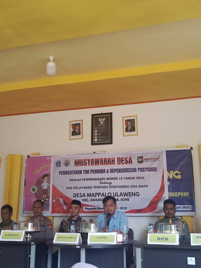
 Kapolsek Awangpone Musyawarah Desa Mappalo Ulaweng Bentuk Tim Penyusun RKPDes Tahun 2026