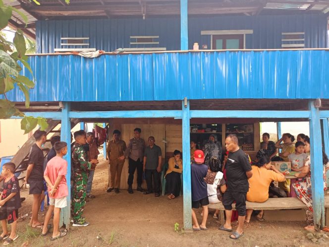 
 Bhabinkamtibmas Polsek Awangpone Lakukan Pendekatan Persuasif ke Keluarga Korban Kasus Dugaan Penculikan Anak