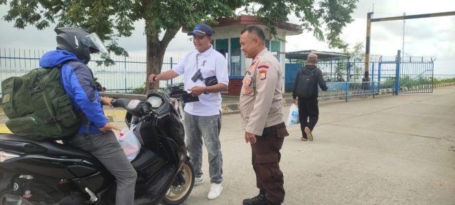 
 Lakukan Pengamanan Dan Pelayanan Saat Keberangkatan Kapal, Beri Rasa Aman Kepada Pengguna Jasa